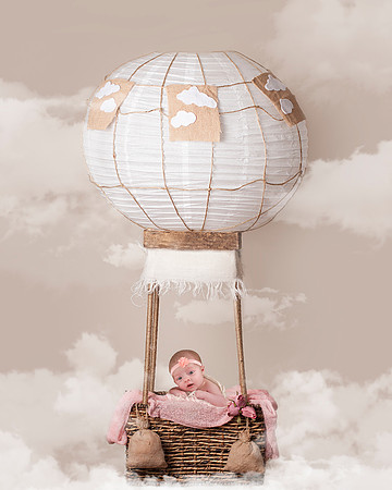 hot-air-balloon-cream-pink-fur-clouds-download